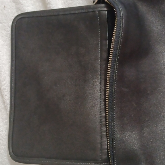 Vintage Black Coach Shoulder bag - Picture 13 of 16